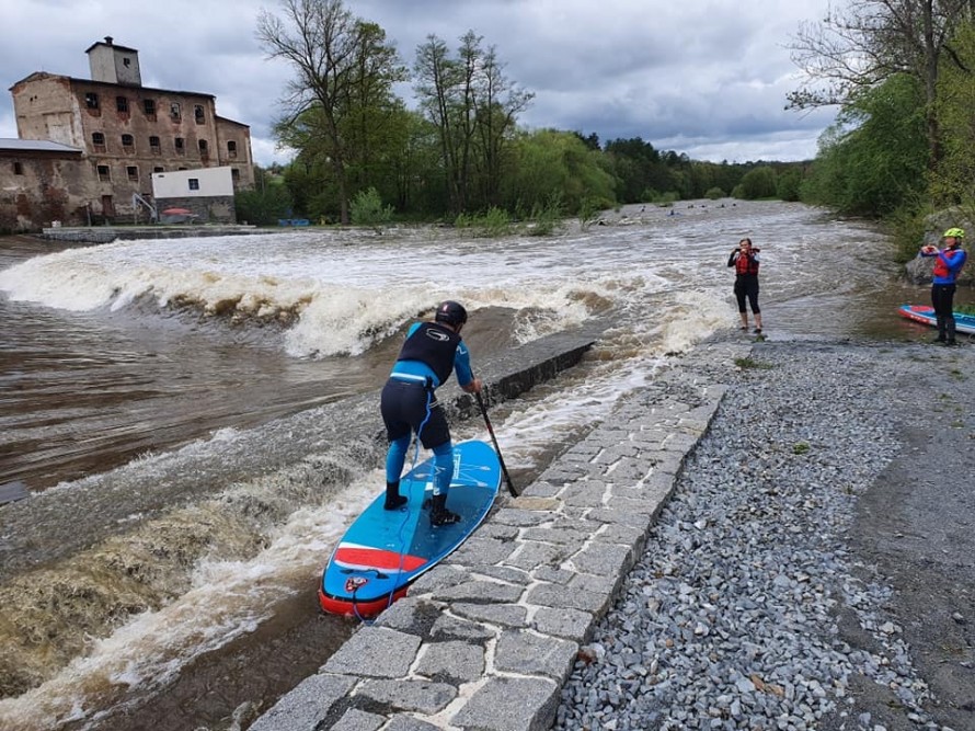 Sázava Heavy Water Paddleboard Trip