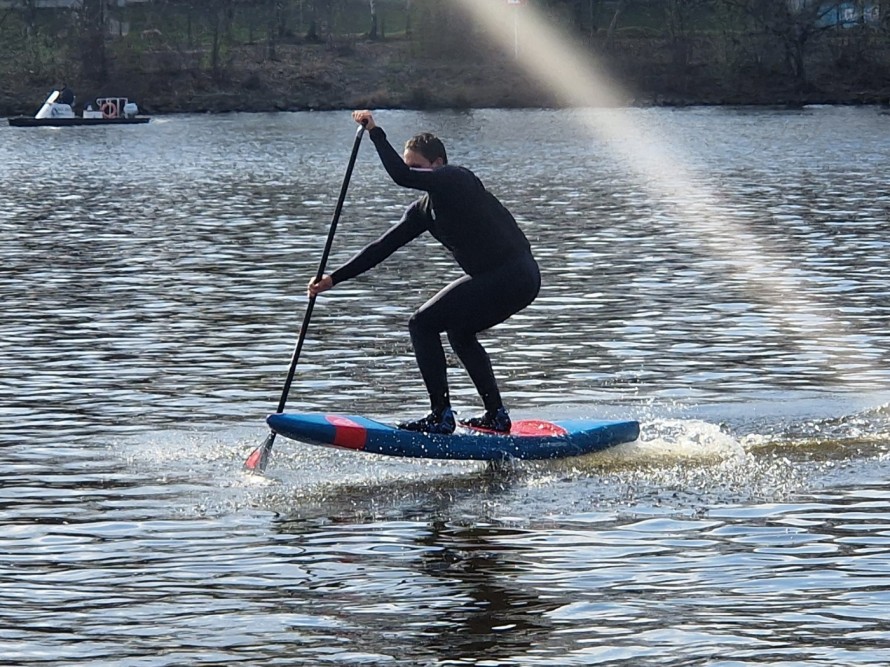 SUP FOIL / PUMP FOIL v Praze SUP FOIL / PUMP FOIL v Praze