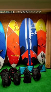 Prodejna a půjčovna paddleboardů Paddleboard centrum Praha - Podolí