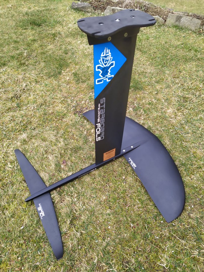 Sestavujeme hydrofoil pro paddleboard i windsurf Sestavujeme hydrofoil pro paddleboard i windsurf