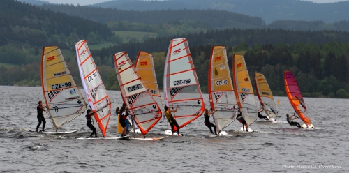 Český juniorský windsurfing team