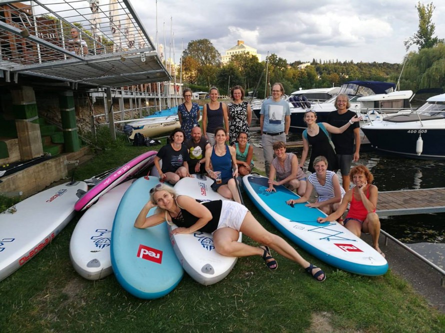 Paddleboarding ve středu Paddleboarding ve středu