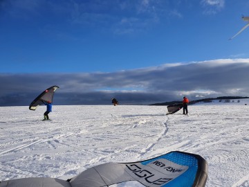 nafukovací wing křídlo na brusle, lyže a snowboard