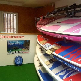 Prodejna paddleboardů v Praze