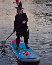 Holky na paddleboardu