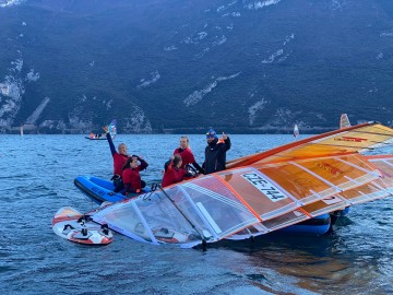 Mistrovství světa juniorů ve windsurfing, třída