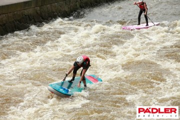 Holky na paddleboardu