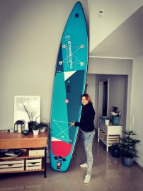 holky a paddleboard