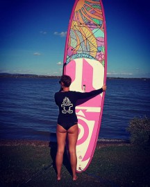 holky na paddleboardu