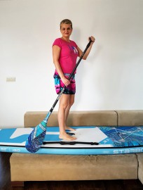 holky na paddleboardu