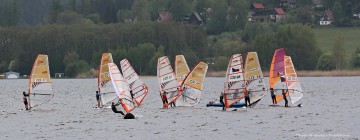 český juniorský windsurfing