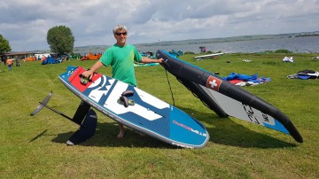 freewing-wing foil