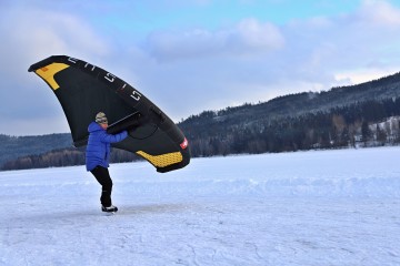 nafukovací wing křídlo na brusle, lyže a snowboard