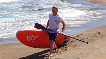 jak nést paddleboard