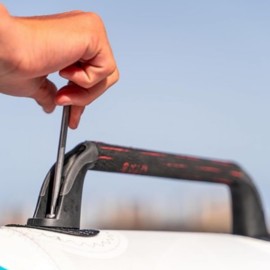 dvojice pevných madel lze vyměnit